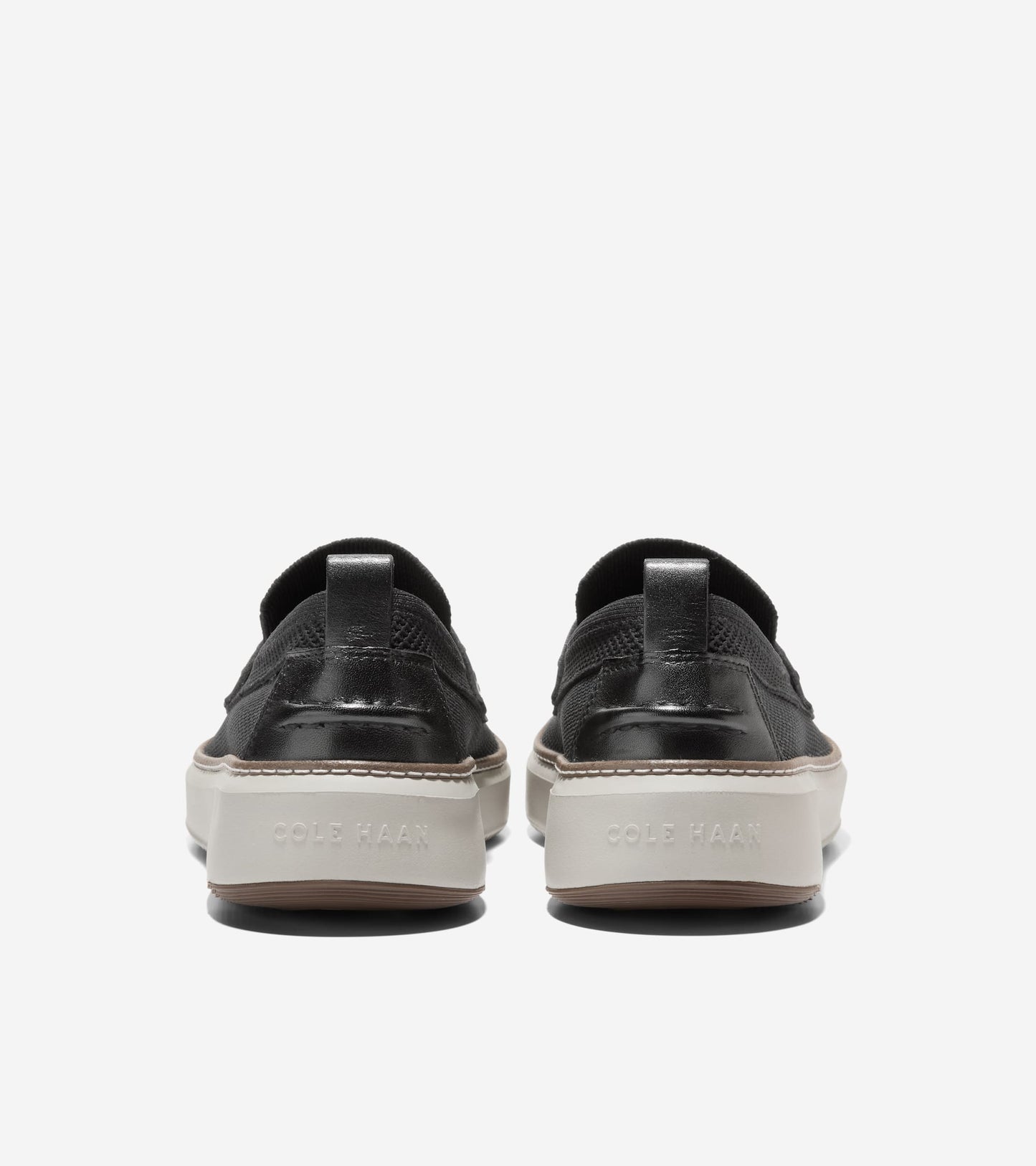 C40048:BLACK / SILVER BIRCH / INTL