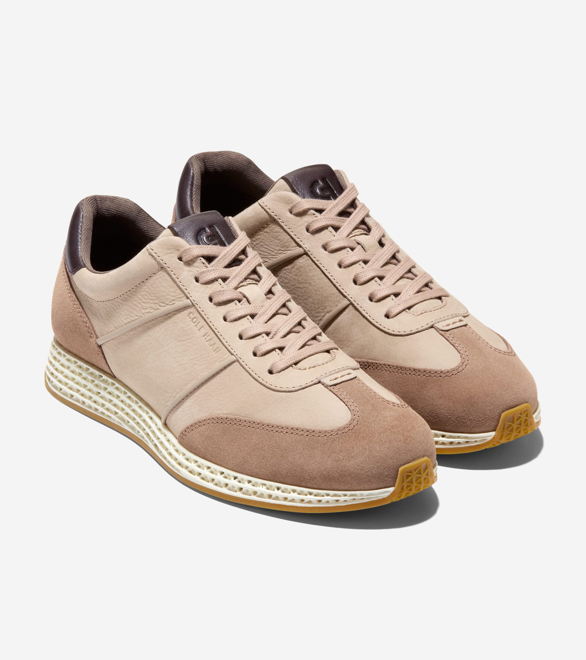 C43565:CH DARK LATTE NUBUCK / CH LIGHT WHISKEY / IVORY