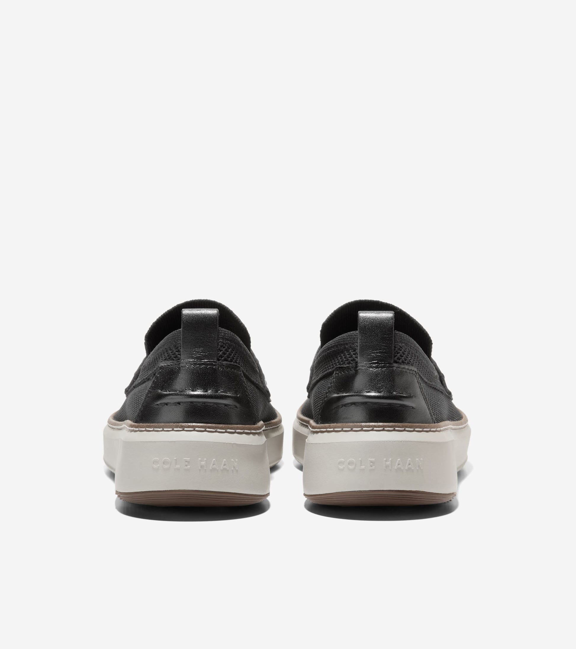 C40048:BLACK / SILVER BIRCH / INTL