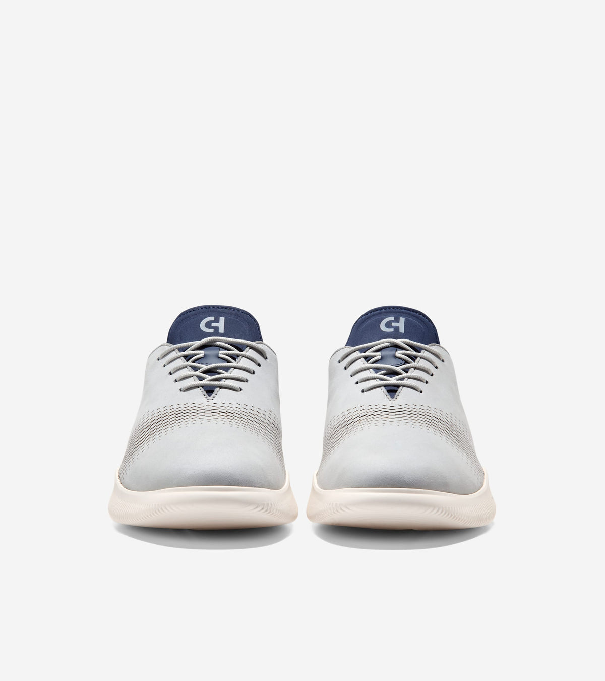 C43258:HARBOR MIST NUBUCK / NAVY BLAZER / IVORY